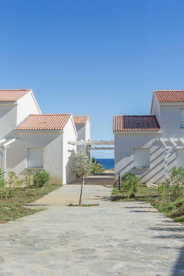 Villa T3 Bord De Mer - Vue Mer A 500 M De La Plage- Piscine Chauffee A Casetta Di A Spiaggia Cervione Esterno foto